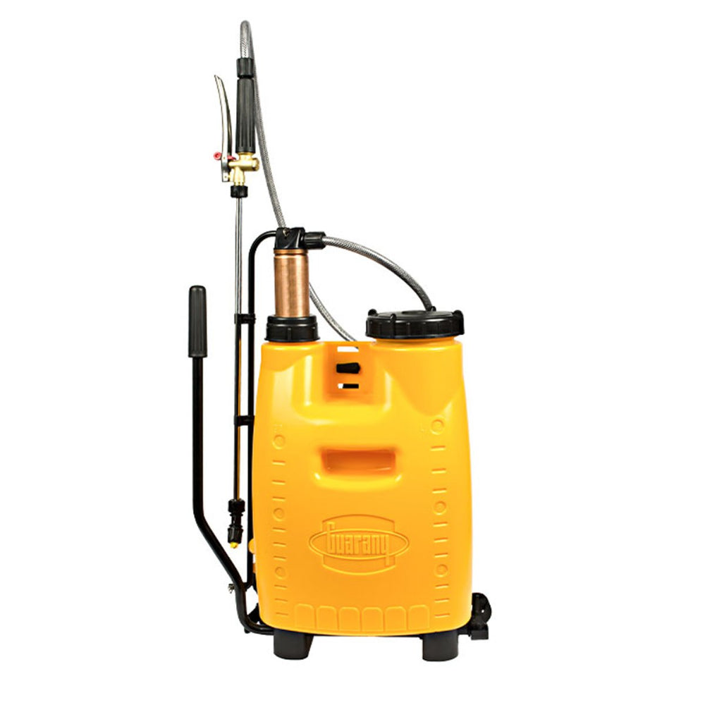 Yellow Guarany professional backpack sprayer with brass piston pump and black straps, designed for lawn and garden use.