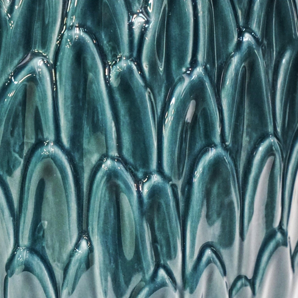 close up of the leaf embossed plant pot