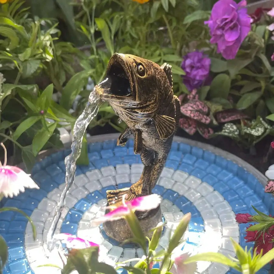 Fisih fountain topper
