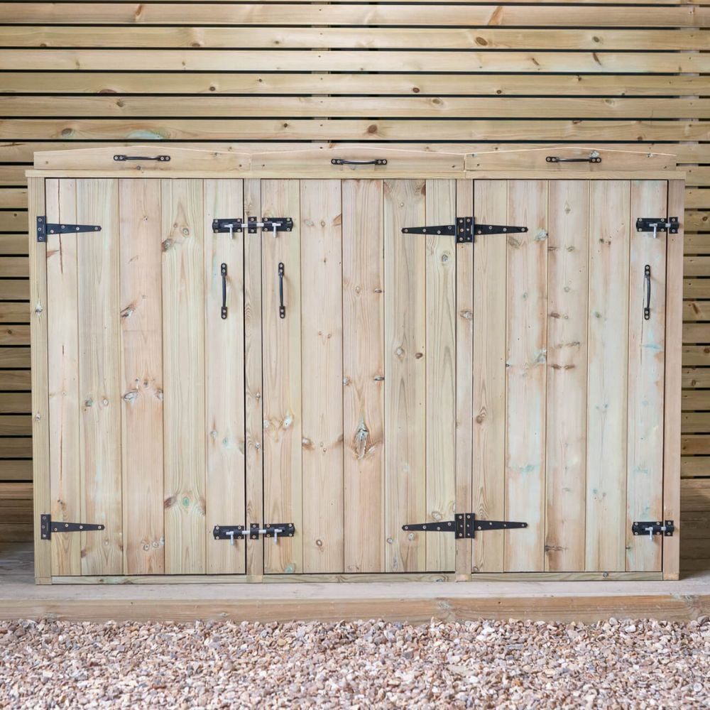 providing a stylish and functional solution for organising and displaying plants or other items.