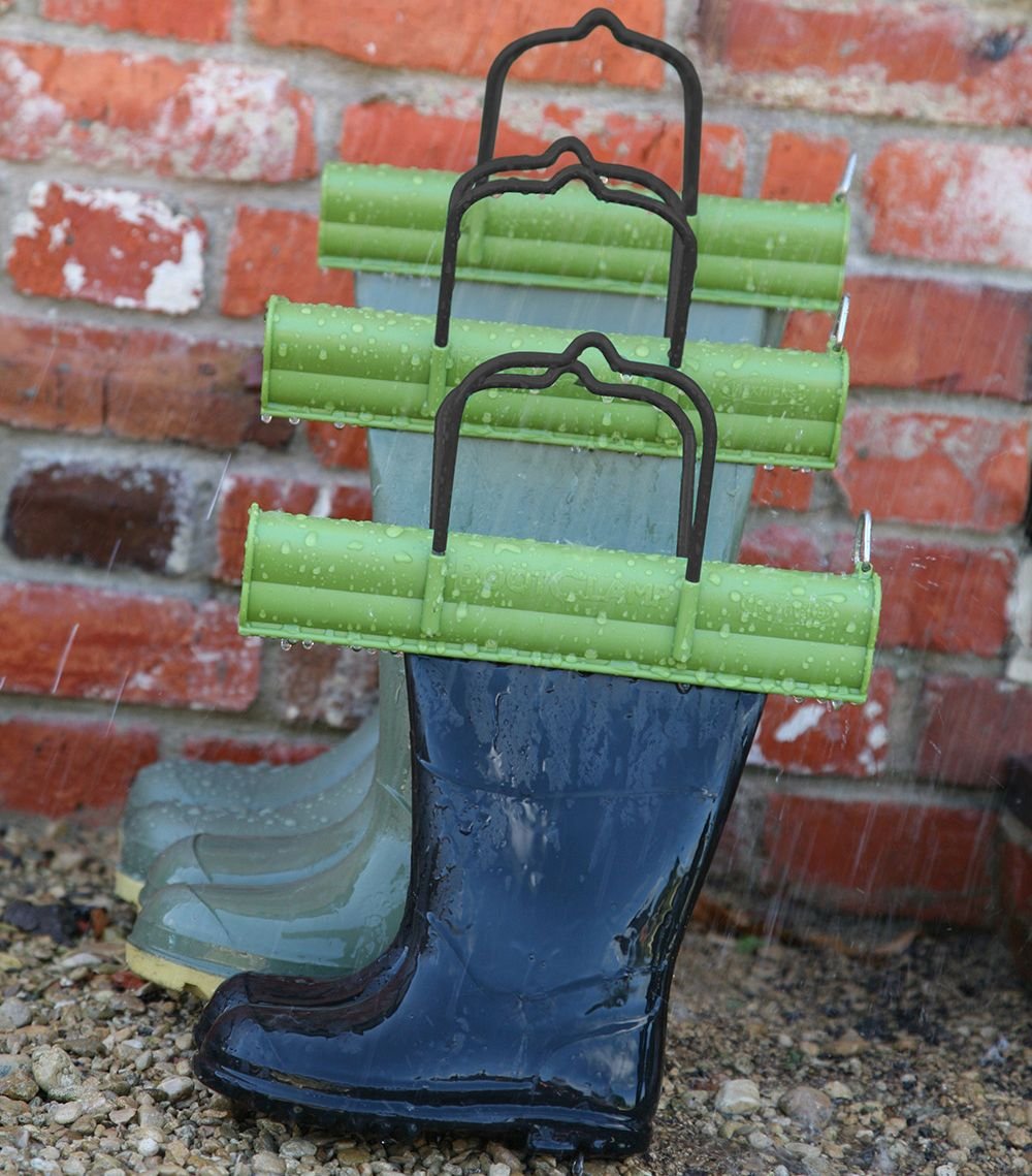 Wellie boot clips in green