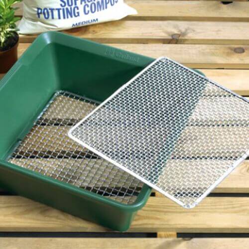 Green garden square sieve