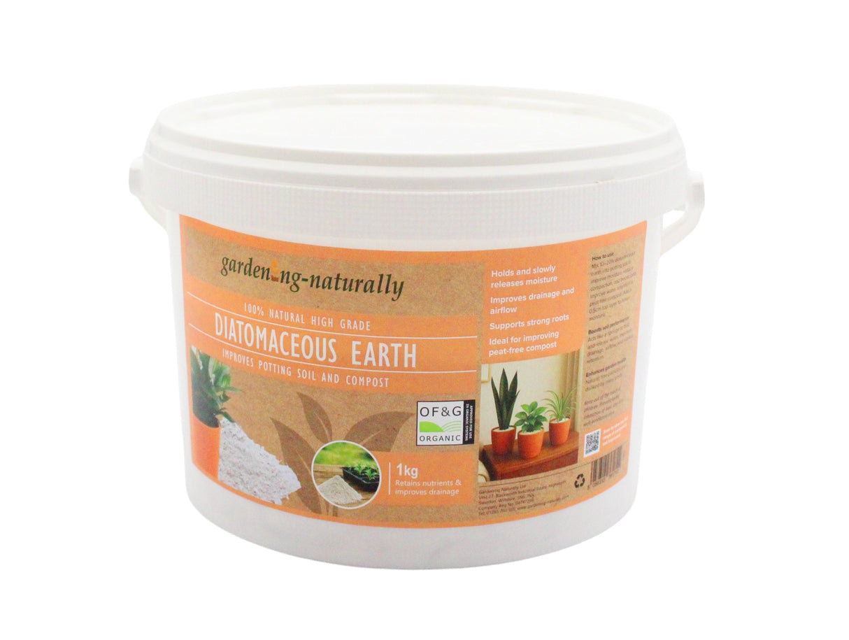 A white plastic bucket of garden-ng-naturally Diatomaceous Earth organic soil amendment, featuring a brown and orange label with product details and usage images.