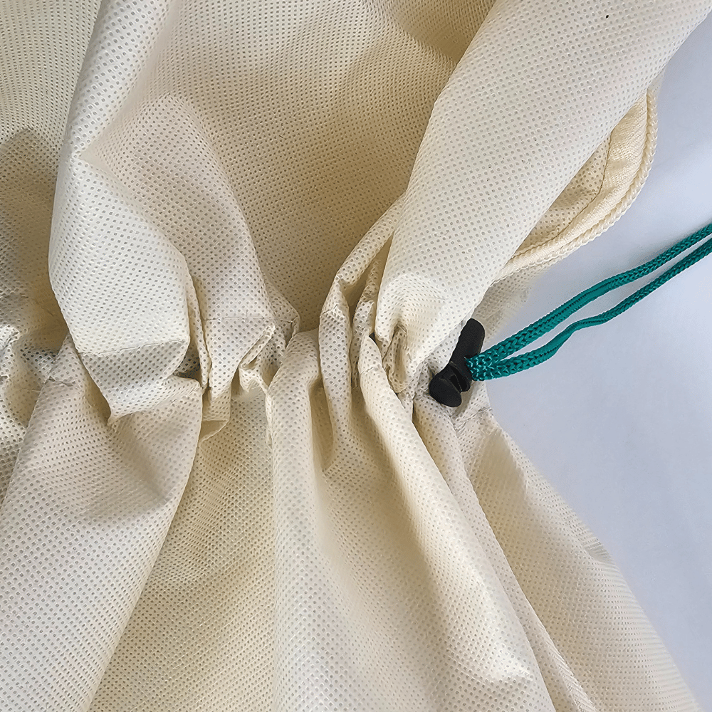 Frost Protection netting bag and fastening close up
