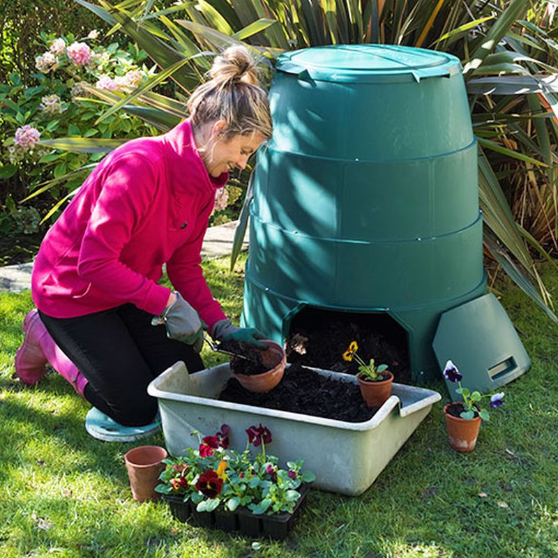 Green Johanna Garden Composter