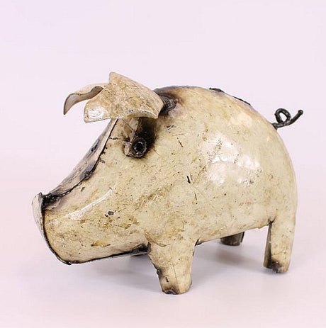 metal garden pig garden ornament
