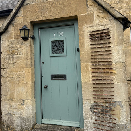 string trellise for climbing plants by front door