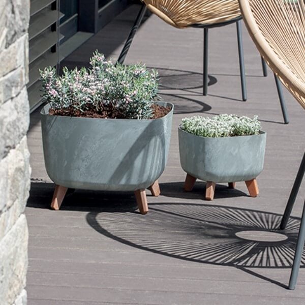 Square Concrete Effect Plant Pot - Zinnia – Gardening Naturally